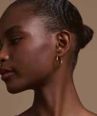 Medium Eloise Hoops